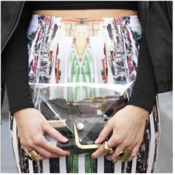 Clover Canyon Urban Cityscape Print Bodycon Mini Skirt - Picture 2 of 11